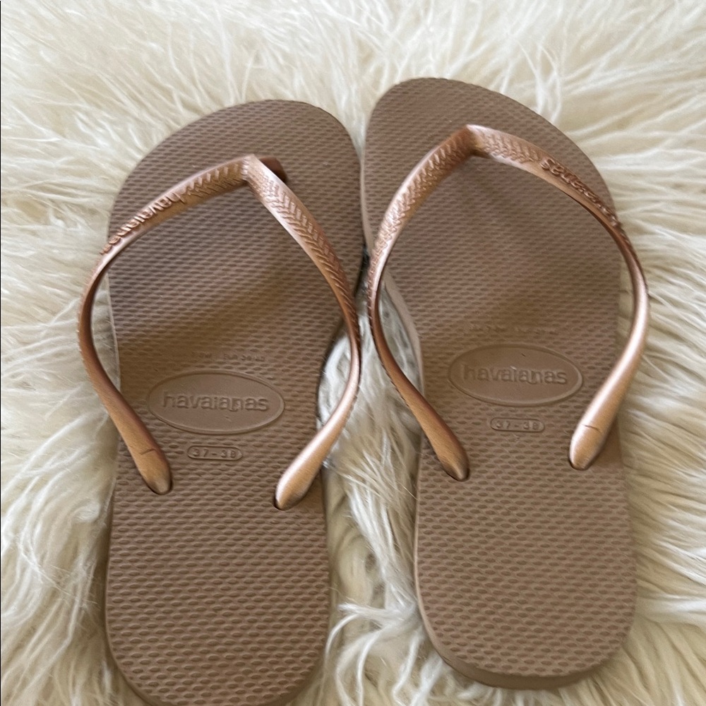 Havaianas Tan Flip Flops